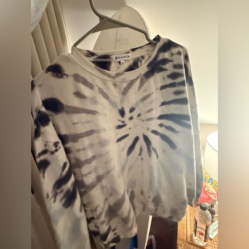 Peloton Cream and Black Tie-Dye Shirt